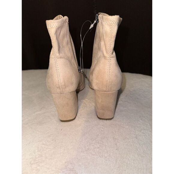 NWT Marc Fisher Balli booties size 6 - Picture 2 of 6